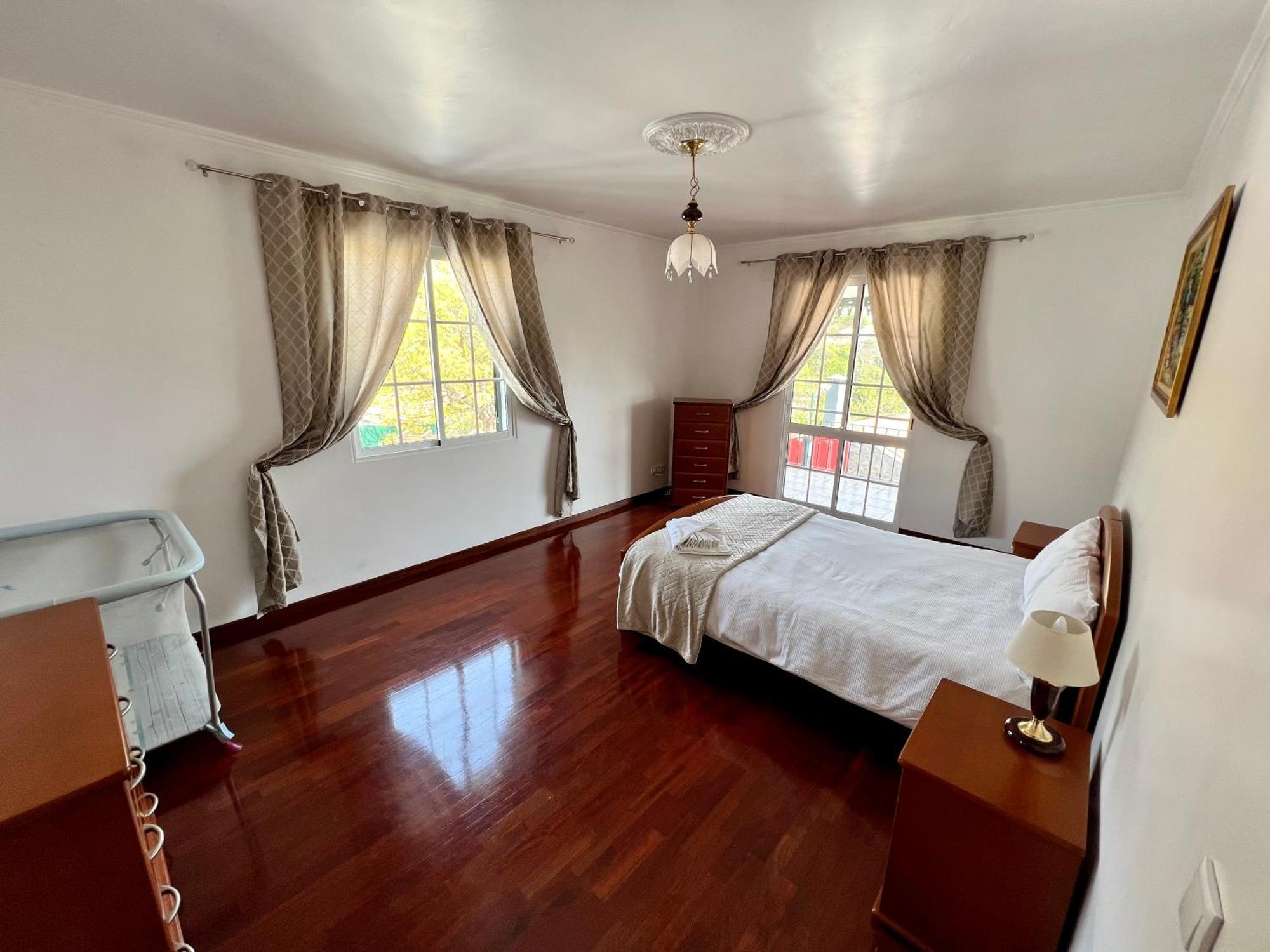 Classic Tranquil Madeiran 4-Bedroom Villa Funchal מראה חיצוני תמונה