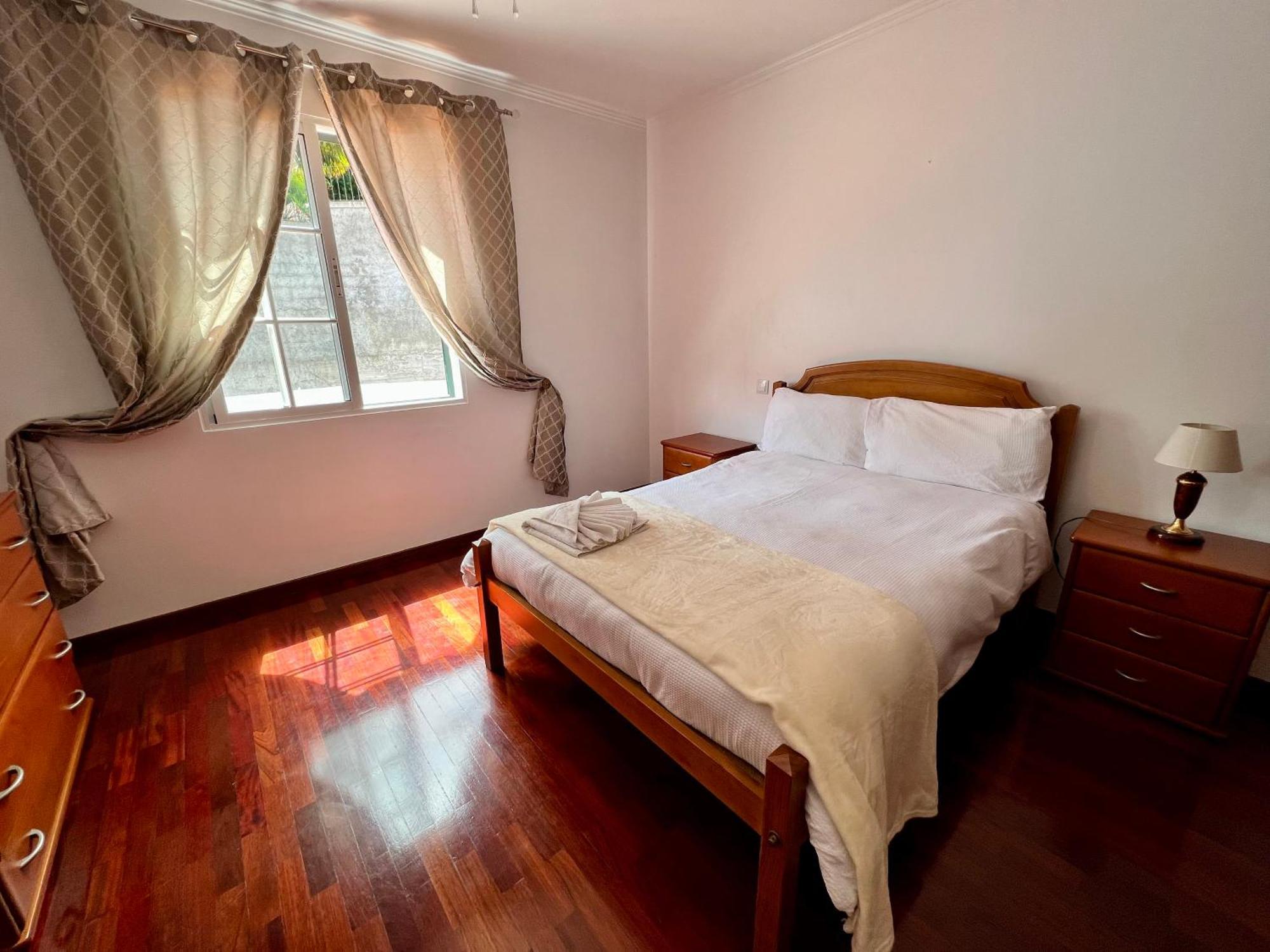Classic Tranquil Madeiran 4-Bedroom Villa Funchal מראה חיצוני תמונה