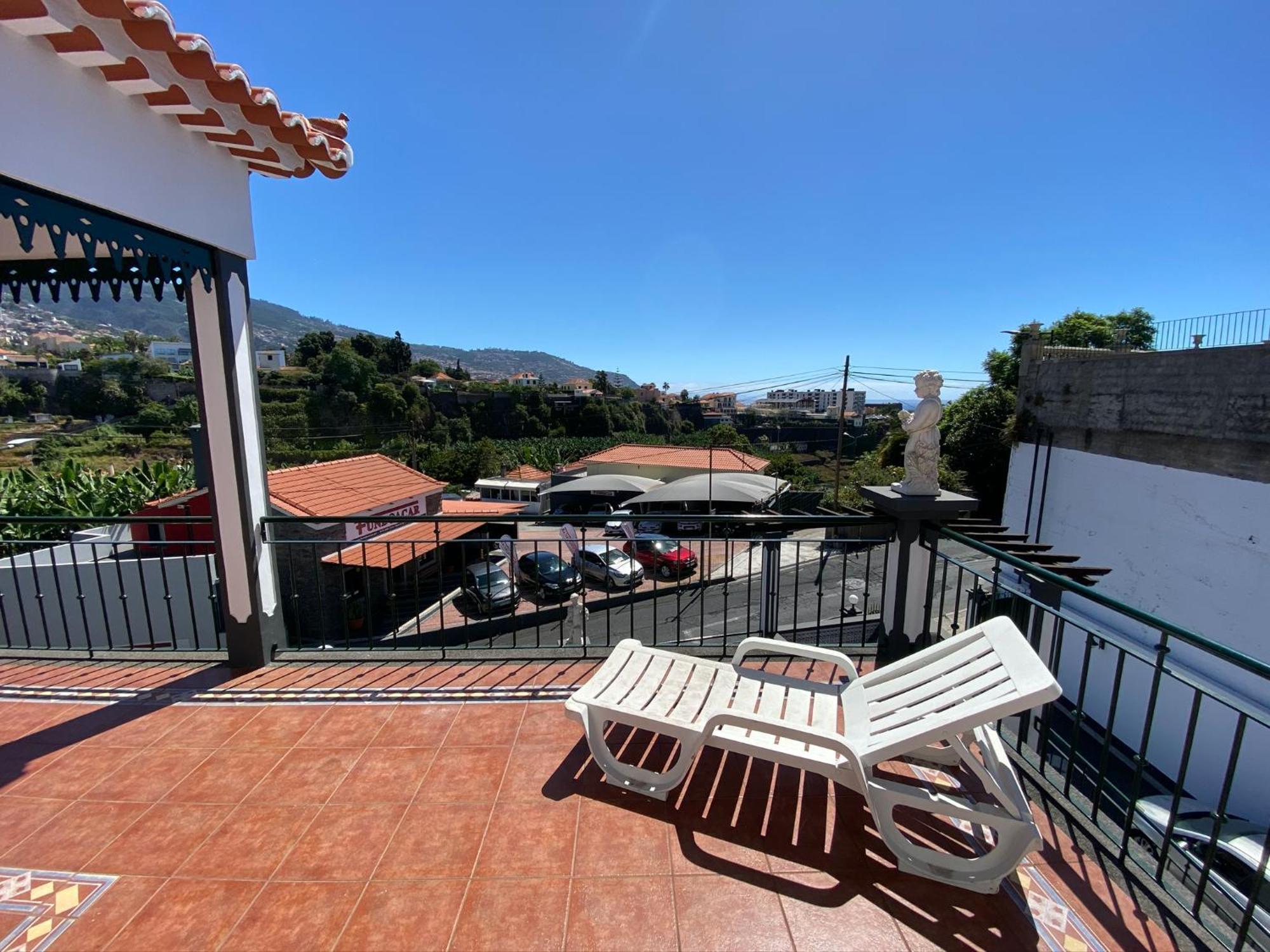 Classic Tranquil Madeiran 4-Bedroom Villa Funchal מראה חיצוני תמונה